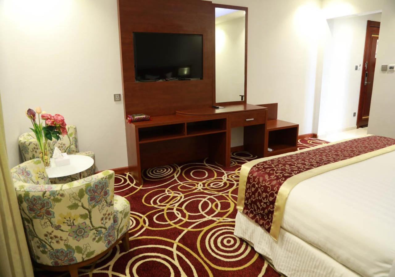 Hotel Wow 3*